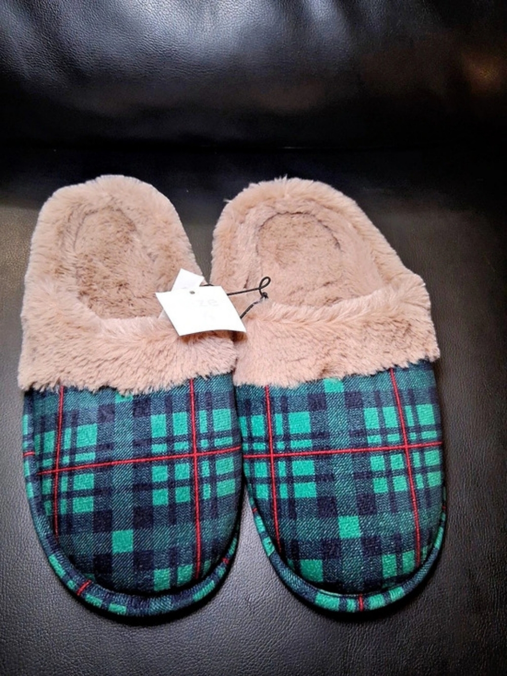 Plaid Fleece Slippers For Woman Size 6